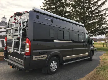 2019 Winnebago Travato 59K -- linens included
