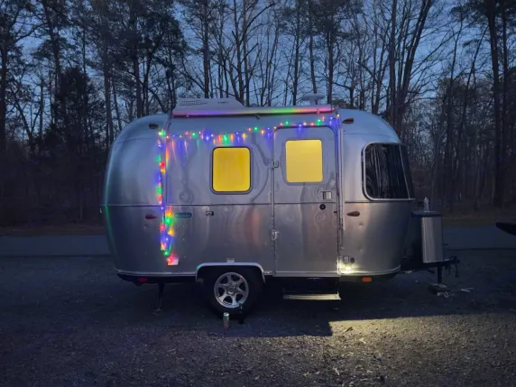 Airstream Bambi