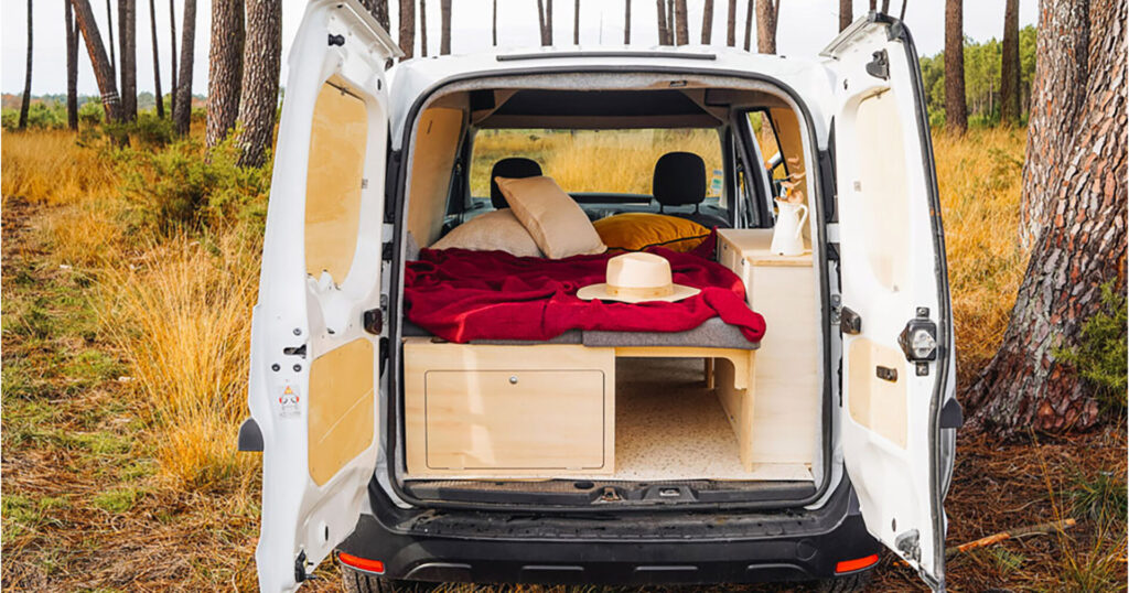 Mini RV Rental for Weekend Trips